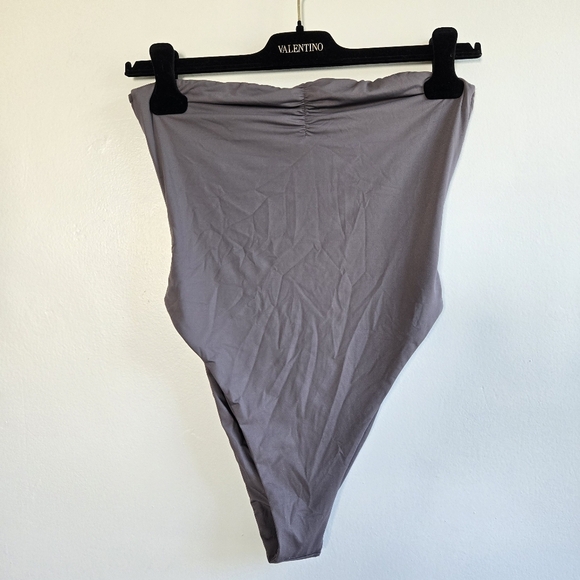 New Slate Swim Lenox One Toast Strapless One Piece Swimsuit Large NWOT - Picture 3 of 5